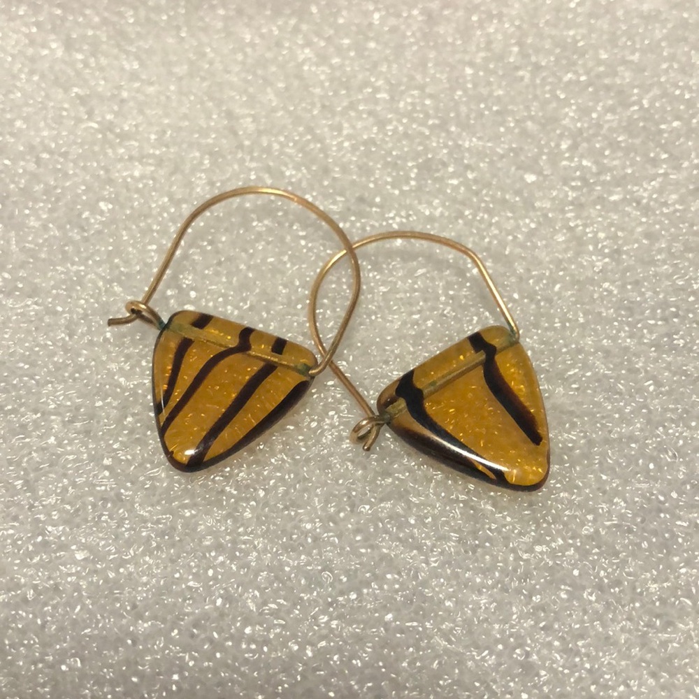 Glass Amber Tigereye gold tone earrings
